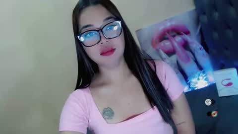 Snapshot of tastefully_yours chatting on September 20, 7:37 pm Ms Lendy Versa 3 online show from September 20, 7:37 pm