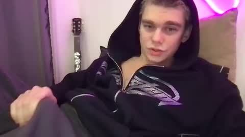 tasteithorny online show from February 6, 9:32 am