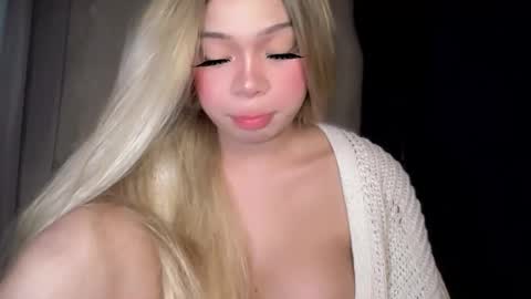 tastelikesugar1 online show from April 26, 7:06 am