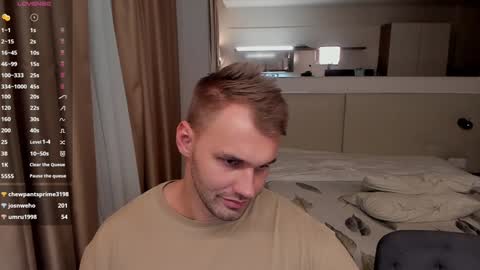 My shows 2100500 UTC3 online show from December 8, 2:28 am