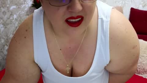 Clau online show from April 23, 11:53 am