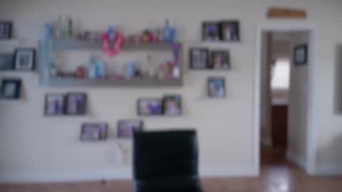 Snapshot of tastycupcake69 chatting on May 1, 5:06 pm veronicabrian online show from May 1, 5:06 pm