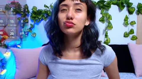 Snapshot of tati_cardenas chatting on October 30, 4:58 am AME online show from October 30, 4:58 am