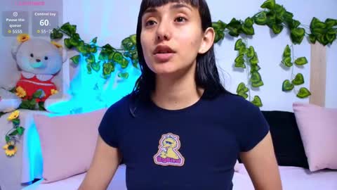 Snapshot of tati_cardenas chatting on November 26, 4:57 am AME online show from November 26, 4:57 am