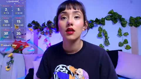 Snapshot of tati_cardenas chatting on December 4, 4:44 am AME online show from December 4, 4:44 am