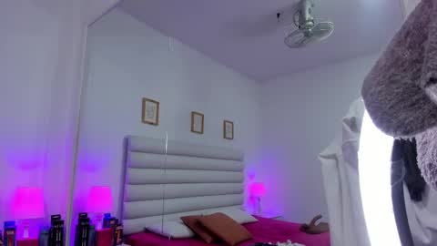 tatiana_arboleda online show from November 27, 3:08 am