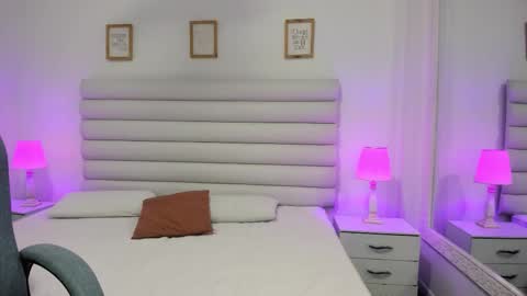 tatiana_arboleda online show from February 7, 2:37 am