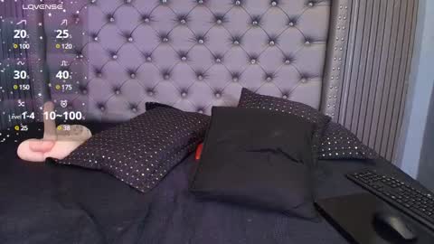 Tatiana online show from December 5, 11:40 pm