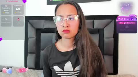 Tati online show from December 17, 6:42 pm