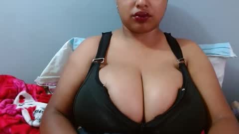 tatiana online show from December 17, 1:28 pm