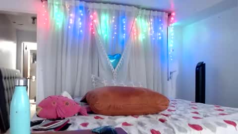 tatiana giraldo online show from February 22, 2:50 am