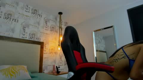 T A T I  online show from April 22, 2:25 am