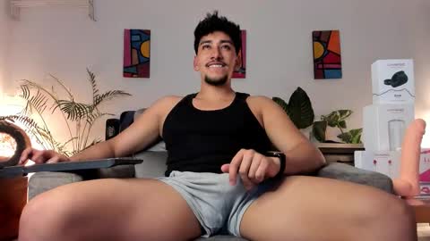 Twitter TatoKatx online show from November 24, 2:11 am