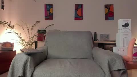 Twitter TatoKatx online show from March 12, 1:56 am