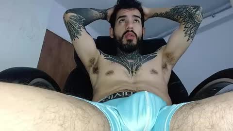 Snapshot of tatsexboy chatting on May 8, 9:14 am SeX-Boy online show from May 8, 9:14 am