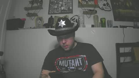 Snapshot of tattdxxx chatting on February 18, 11:44 am just jay1988 online show from February 18, 11:44 am