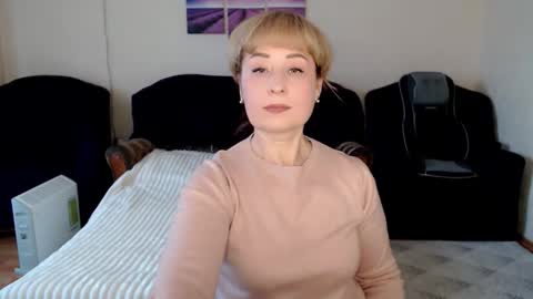 Tattease online show from November 3, 1:12 pm