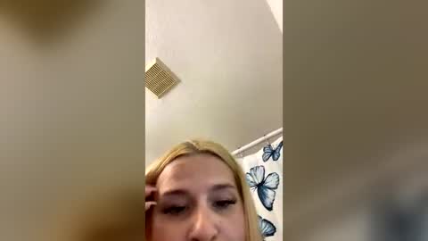 Tattedlilmama online show from July 21, 2:41 pm