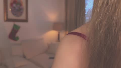 Snapshot of tatti_1 chatting on January 17, 6:15 am Tata online show from January 17, 6:15 am