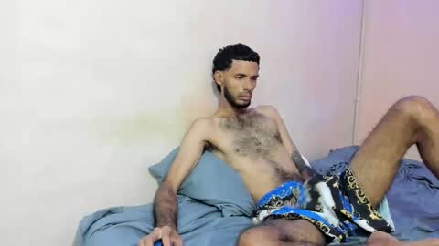 Snapshot of tatto_destroyer chatting on April 18, 4:00 pm Fernando online show from April 18, 4:00 pm