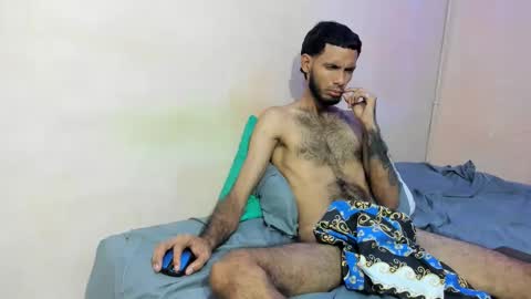 Snapshot of tatto_destroyer chatting on April 23, 6:03 am Fernando online show from April 23, 6:03 am
