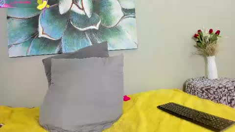 tattoedlexi_ online show from June 26, 8:19 am