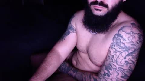 tattooedandbearded22 online show from October 3, 6:32 am