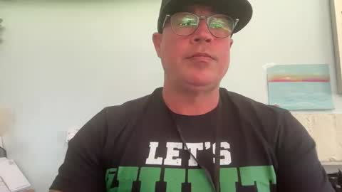 Snapshot of tattoosandabs chatting on February 9, 4:29 pm tattoosandabs online show from February 9, 4:29 pm