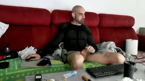 Snapshot of tatuadorhotxxx chatting on December 5, 1:25 am Tatuado20cm online show from December 5, 1:25 am