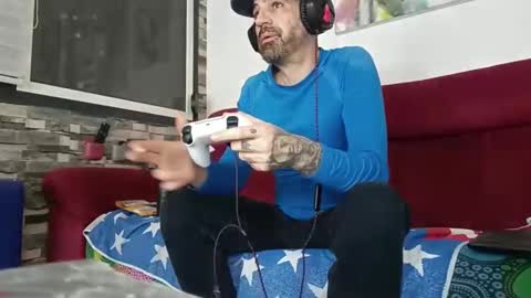 Tatuado20cm online show from February 16, 6:42 am