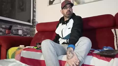 Tatuado20cm online show from February 17, 3:03 am