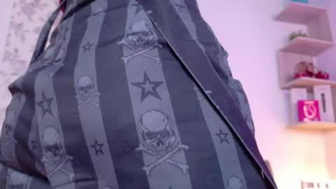 Taty Miller online show from March 27, 8:30 pm