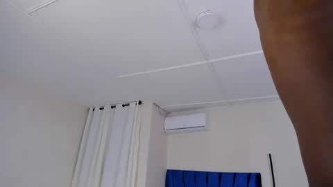 tau_montes online show from March 7, 3:36 am