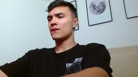 Snapshot of taurus4k chatting on January 9, 3:15 am taurus4k online show from January 9, 3:15 am