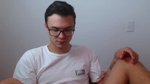 Snapshot of taurus4k chatting on March 5, 12:27 am taurus4k online show from March 5, 12:27 am