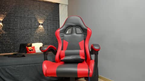  T A U R U S  online show from October 30, 1:34 pm