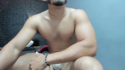  T A U R U S  online show from November 28, 12:30 pm