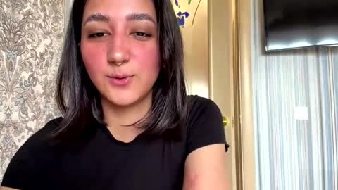 Snapshot of tawnyamartinek chatting on May 19, 7:04 am Riza online show from May 19, 7:04 am