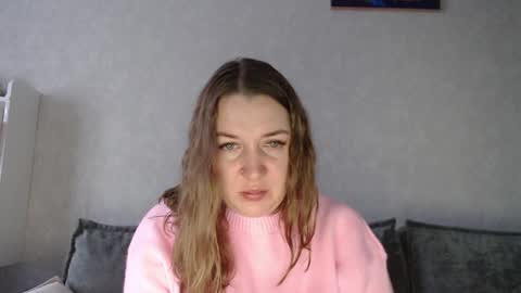 Snapshot of taxxxu chatting on January 23, 7:32 am Diana online show from January 23, 7:32 am