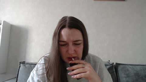 Snapshot of taxxxu chatting on February 8, 10:07 am Diana online show from February 8, 10:07 am