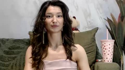 TayaKayan online show from March 23, 12:42 pm