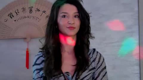 TayaKayan online show from April 1, 10:16 am