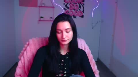 Taya online show from November 11, 6:35 am