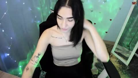 Tayla online show from November 20, 7:52 am