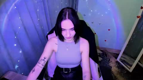 Tayla online show from November 27, 8:05 am