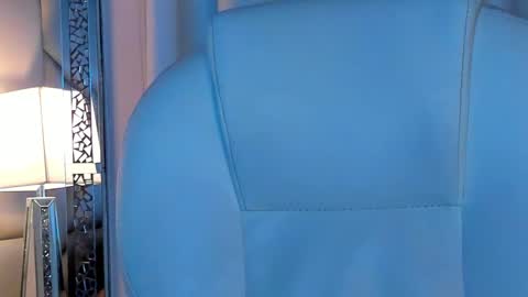 tayler_swift1 online show from December 5, 2:00 pm