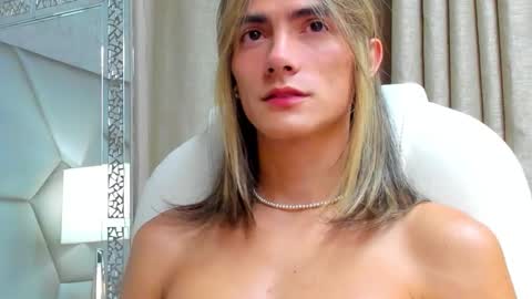 tayler_swift1 online show from January 19, 6:42 am