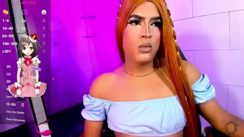 taylor__smith_ online show from May 8, 4:07 am