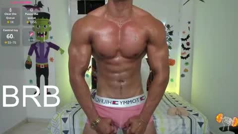 Snapshot of taylor_johnn chatting on June 28, 2:34 pm Penagos zz online show from June 28, 2:34 pm
