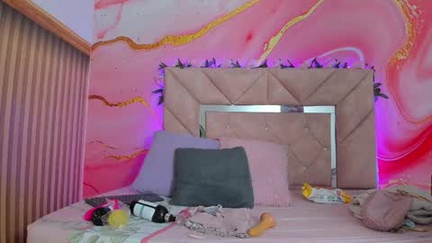 Oriana online show from November 21, 10:58 am